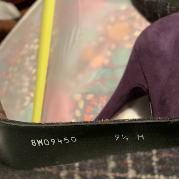 SOLD-SOLD-SOLD Stuart Weitzman gray plaid ONLY-$15 - Picture 7 of 9